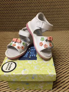 Босоножки кожаные новые True Safari. Размер 23