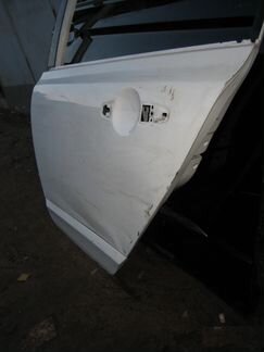 Дверь задняя левая Honda Civic 8 4D