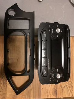 Магнитола Kia Picanto 2 с рамкой