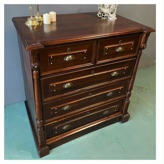 Комод старинный антикварный