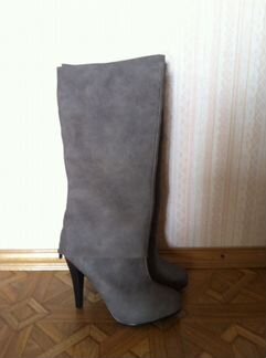 Осенние женские сапоги фирмы 