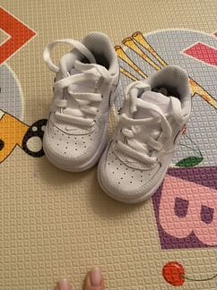 Кроссовки Nike новые, размер 18,5