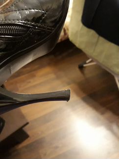 Сапоги лаковые черные