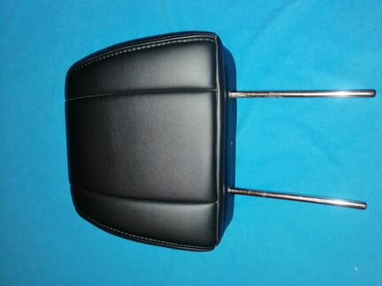 Подголовник Mitsubishi Pajero