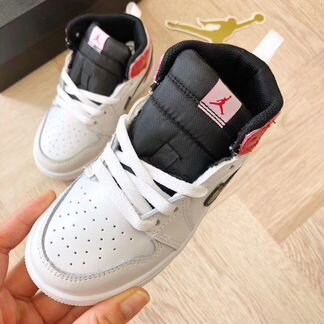 Детские кроссовки Nike air Jordan 1 mid