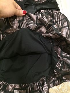 Платье Red Valentino новое Шикарно смотрится на фи