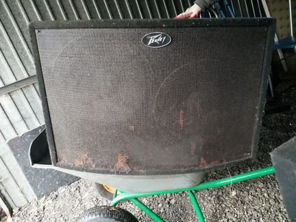 Аудиосистема усилитель+ колонки Peavey