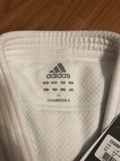 Кимоно Adidas Champion 2 с золотыми полосками